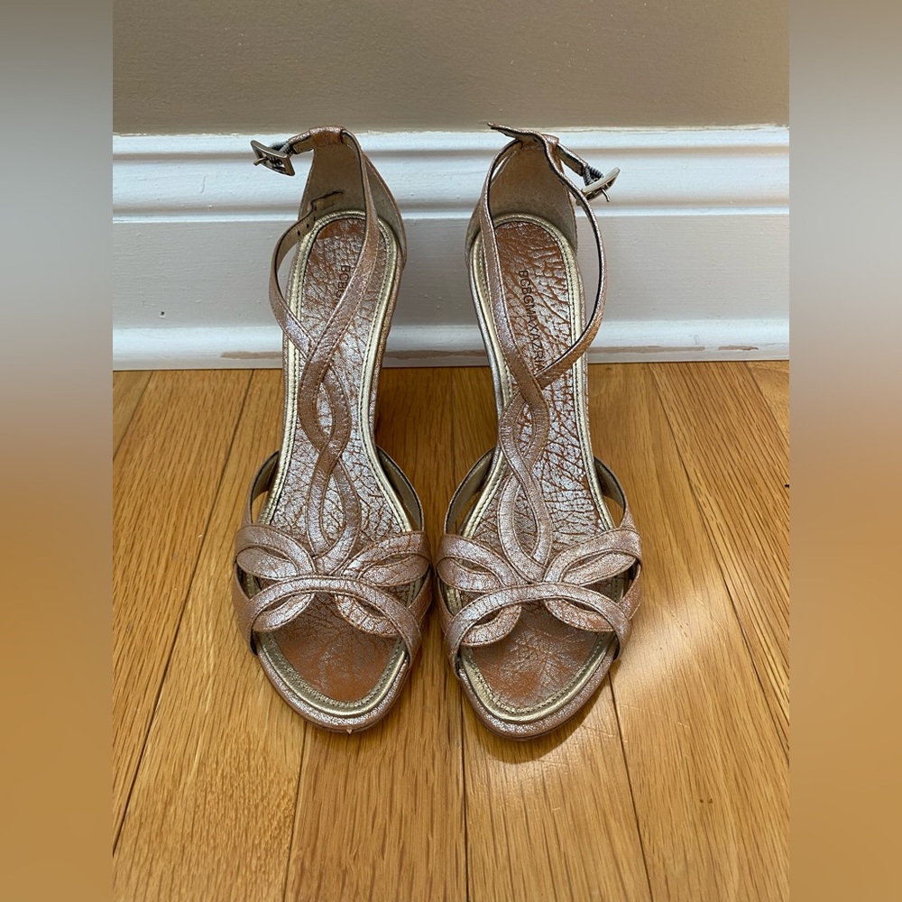 BCBGMAXAZRIA rose gold heels sandals size 6.5